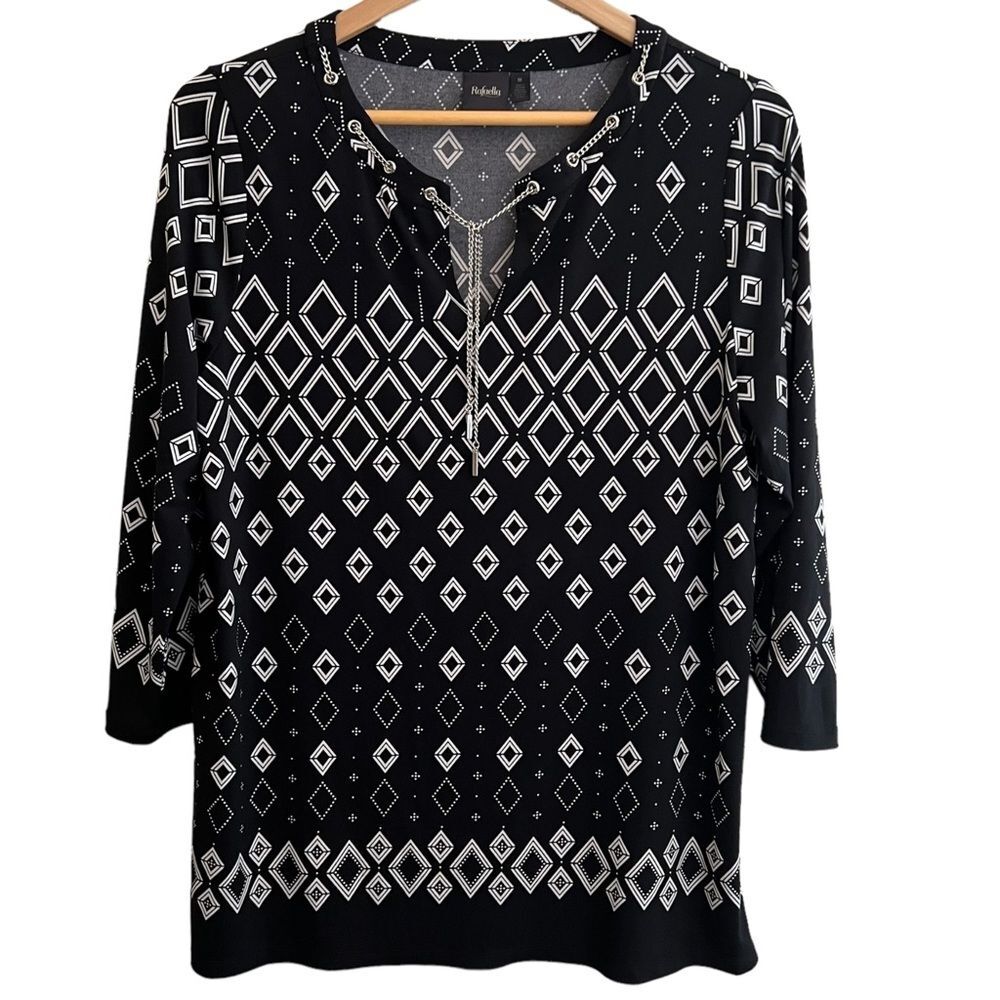 😊 3/$30 Rafaella Sz M Blouse 3/4 Length Sleeves V Neck Black with White Design